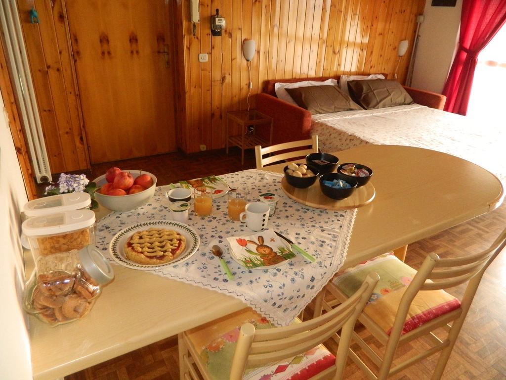阿拉瓦尔住宿加早餐旅馆 特伦托 外观 照片